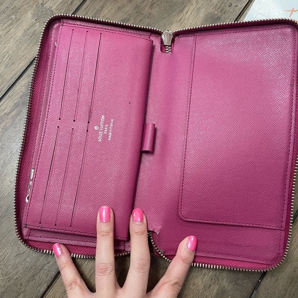 Louis Vuitton Zippy Organizer - Picture 6 of 8